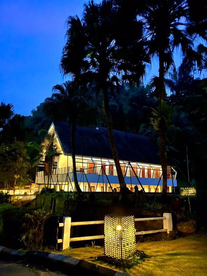 Lembah Permai Resort Sindanglaya 外观 照片